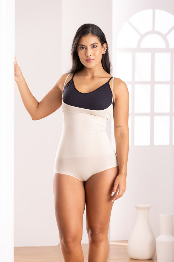 Blusa strapless